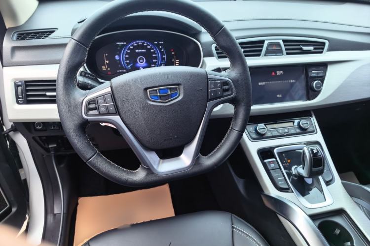 Used Geely Auto Emgrand X7 Sport 2020 1.8TD DCT Two-Wheel Drive Smart Connect 4G-Enabled Version
