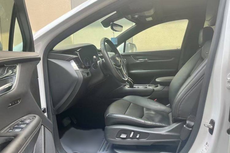 Used Cadillac XT5 2020 28T Luxury Version
