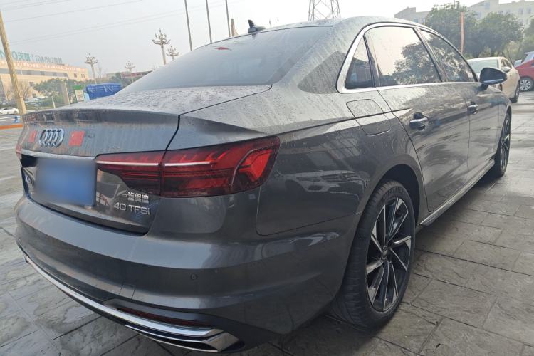 Used Audi A4L 2022 40 TFSI Stylish and Elegant Edition
