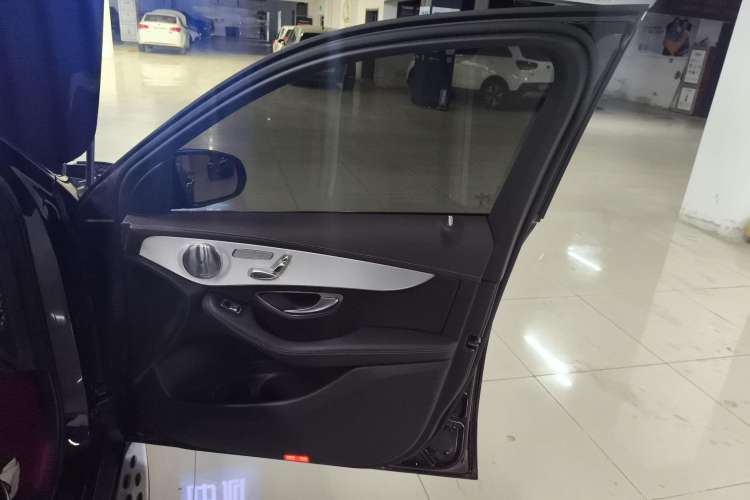 Used Mercedes-Benz GLC 2022 Second Facelift GLC 260 L 4MATIC Dynamic Edition
