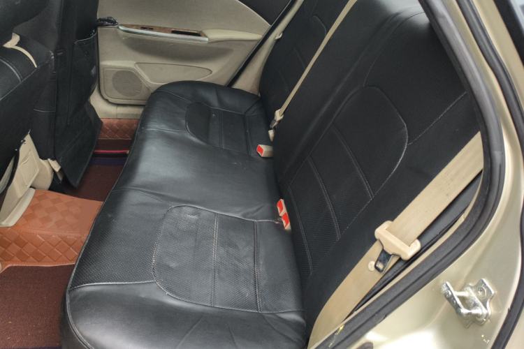 Used Buick Excelle 2015 1.5L Manual Classic Trim
