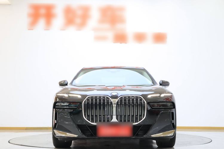 Used BMW 7 Series 2023 735Li M Sport Package
