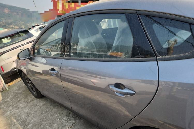 Used BYD Qin PLUS 2025 DM-i Smart Drive 55KM Leading Model
