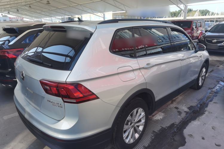 Used Volkswagen Tiguan L 2017 330TSI Automatic Two-Wheel Drive Luxury Edition
