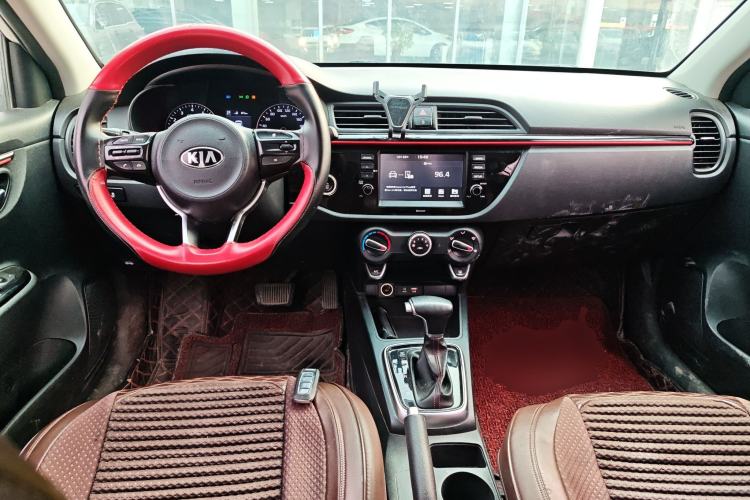 Used Kia KX Cross 2017 1.4L AT GLS