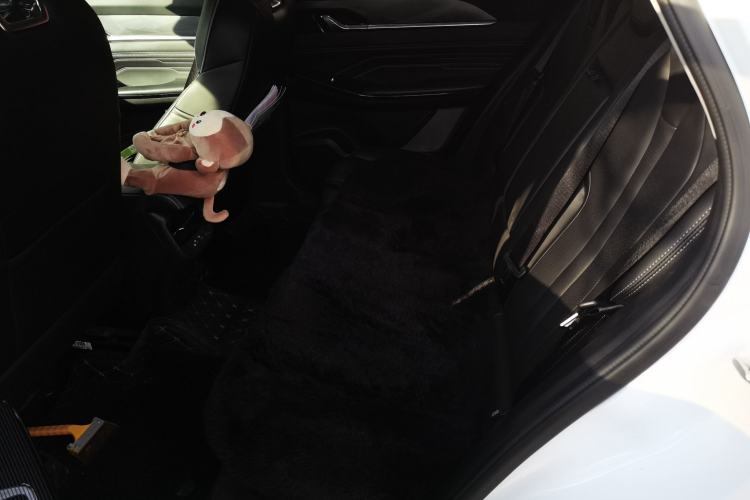 Used Dongfeng Aeolus Mage 2023 DH-i 1.5T Prestige Edition