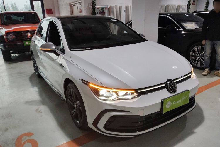 Used Volkswagen Golf 2023 Facelift 280TSI DSG R-Line Lite
