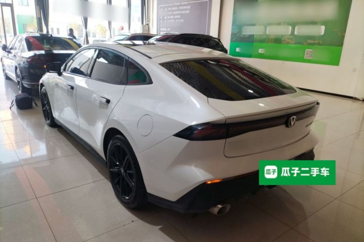 Used Changan UNI-V 2023 1.5T Prestige Model
