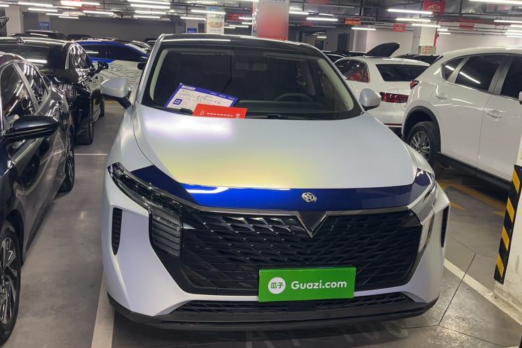 Used Venucia V 2021 260T Idol Edition