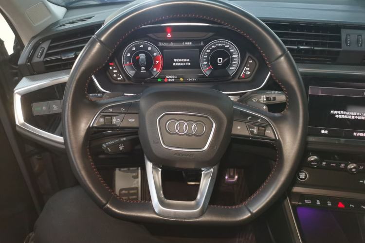 Used Audi Q3 2022 40 TFSI RS Package Performance Model
