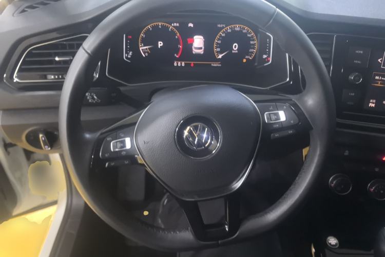 Used Volkswagen T-ROC 2020 280TSI DSG Two-Wheel Drive Comfort Version