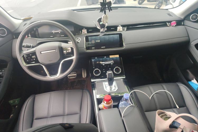 Used Land Rover Range Rover Evoque 2023 Aurora L 249 PS Collins Antique Bronze Special Edition
