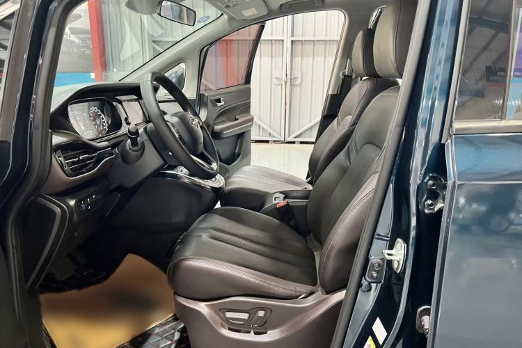 Used GAC Trumpchi M6 2019 270T DCT Luxury Edition (7-seater) China VI