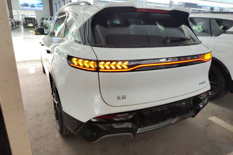 Used VOYAH FREE 2025 318 318 km Rear-Drive Touring Edition