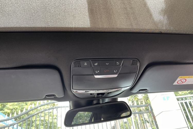 Used Mercedes-Benz GLC 2016 GLC 300 4MATIC Dynamic Model