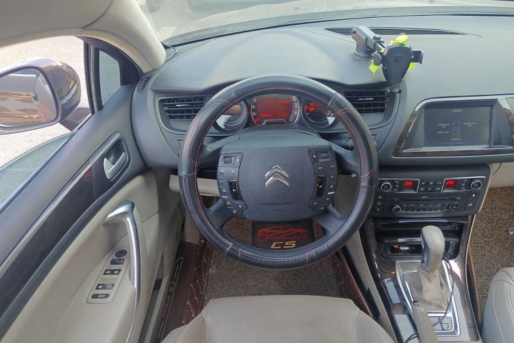 Used Citroen C5 2013 2.0L Automatic Luxury Model
