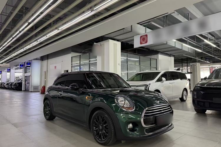 Used  MINI 2016 1.5T COOPER
