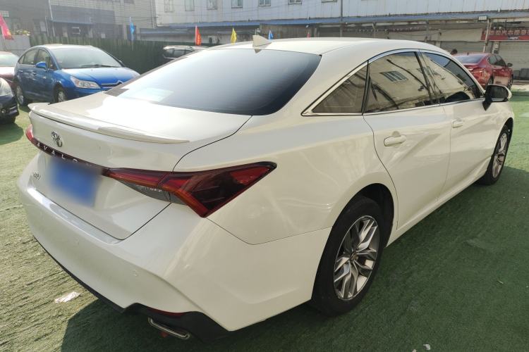 Used Toyota Avalon 2019 2.0L Ambition Edition China VI