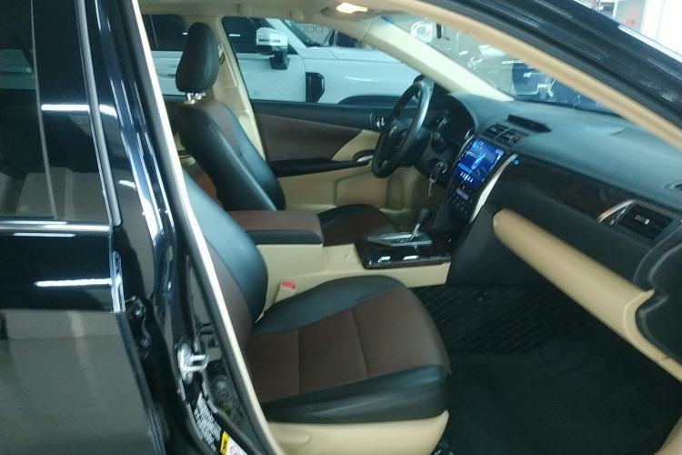 Used Toyota Camry 2015 2.0E Elite Edition
