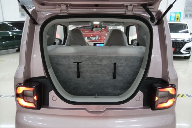 Used Geely Galaxy Panda 2025 210 km – Yuanqi Bear