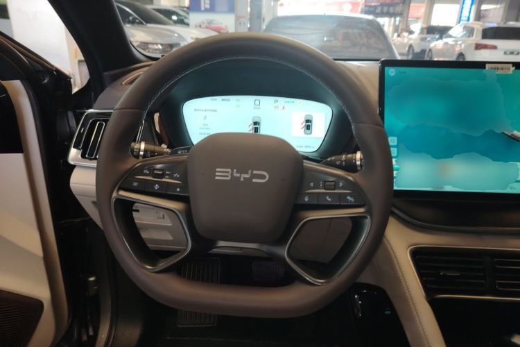 Used BYD Song PLUS New Energy 2025 EV Intelligent Driving Version 520km Premium Model