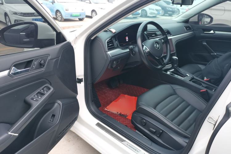 Used Volkswagen Lamando 2021 280TSI DSG Comfort Edition
