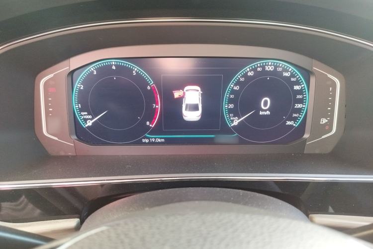 Used Volkswagen Passat 2019 330TSI Luxury Edition China VI Standard
