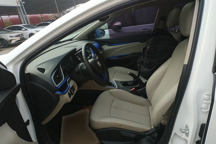 Used Buick GT 2019 15T Dual-Clutch Connected Elite Model China VI
