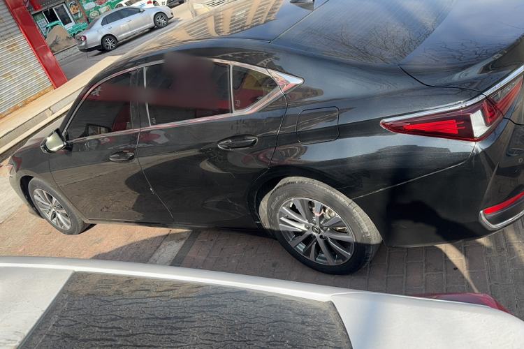Used Lexus ES 2020 200 Excellence Edition