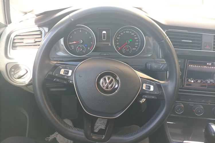Used Volkswagen Golf 2019 280TSI DSG Comfort Version China VI Standard