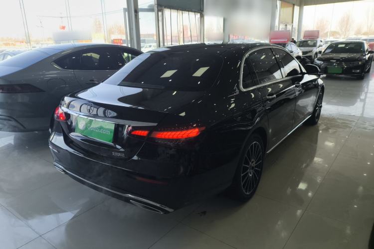 Used Mercedes-Benz E-Class 2023 Facelift E 260 L