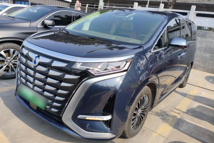 Used Denza D9 2022 DM-i 970 Four-Wheel Drive Flagship Model