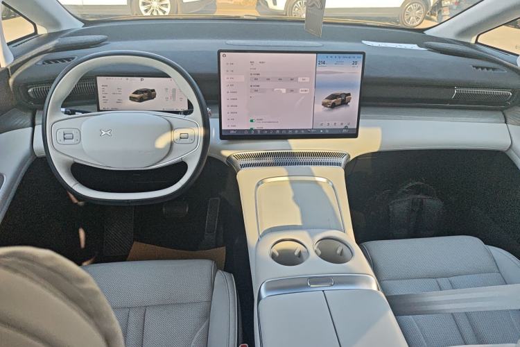 Used XPeng X9 2024 702 Ultra-Long Range Max
