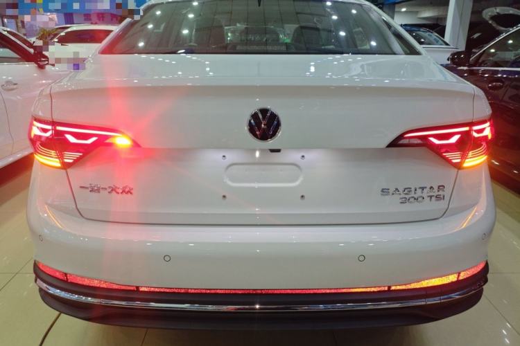 Used Volkswagen Sagitar 2025 Revised Version Three 300TSI DSG Excellence Edition