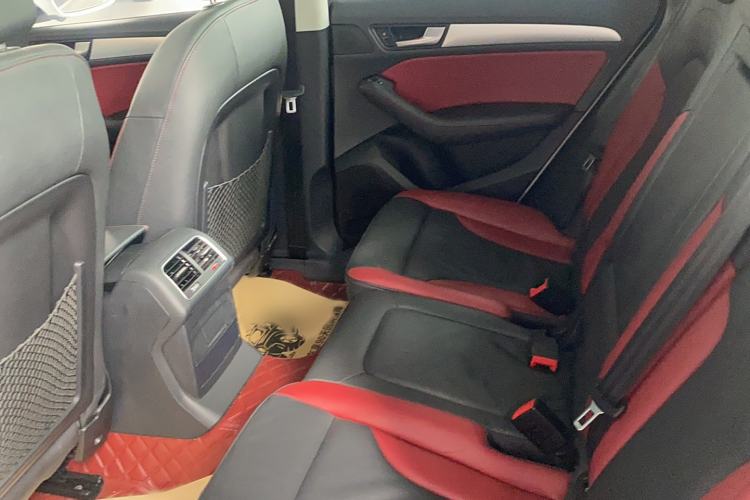 Used Audi Q5 2018 Collector's Edition 40 TFSI Technology Model
