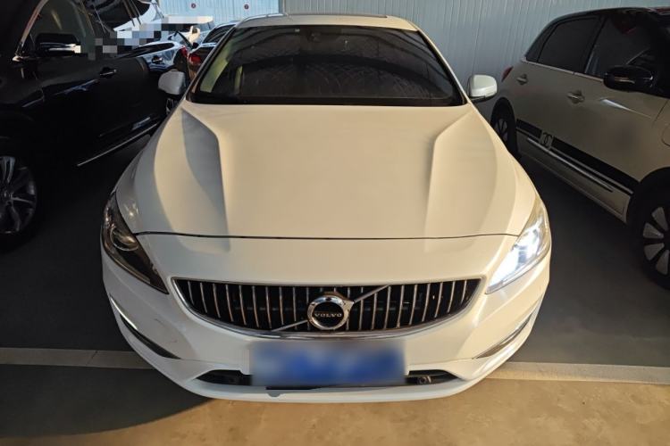 Used Volvo S60 2018 S60L T4 Smart & Ambitious Edition