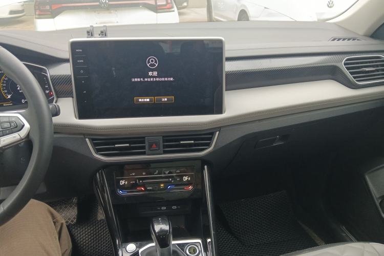 Used Volkswagen Tayron 2023 300TSI Two-Wheel-Drive Luxury Plus Advanced Edition
