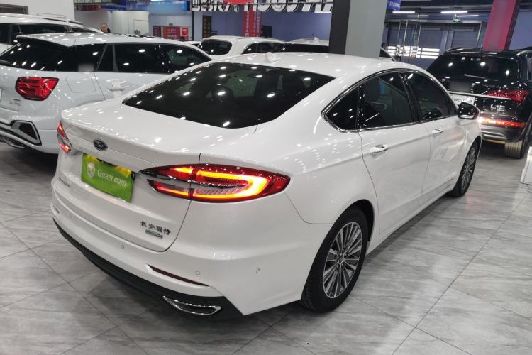 Used Ford Mondeo 2020 EcoBoost 200 Luxury Model
