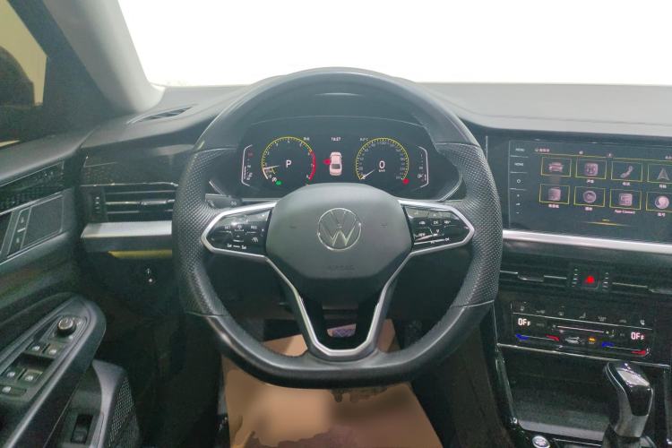 Used Volkswagen Passat 2022 330TSI Starry Luxury Edition
