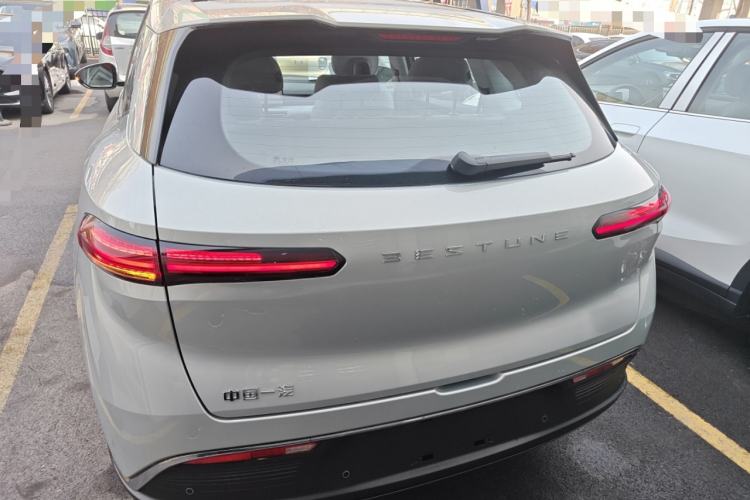 Used Bestune Yueyi 03 2025 445km Joyful Edition