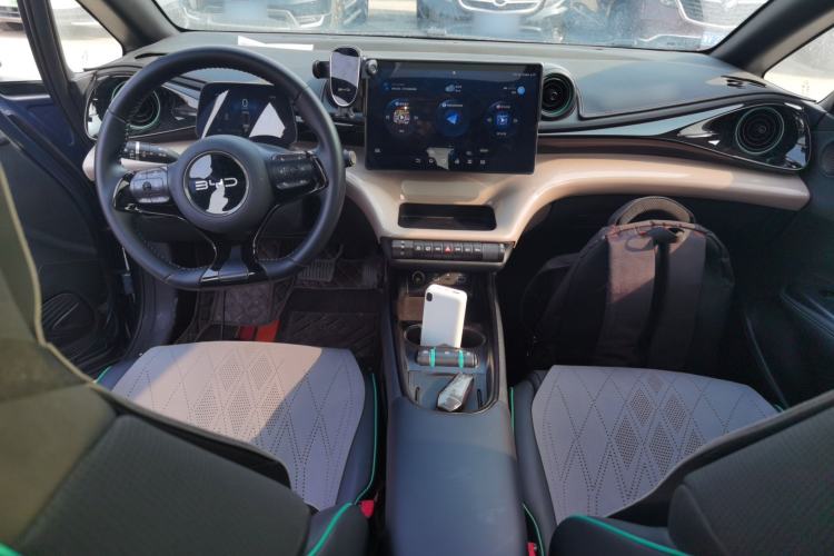 Used BYD Dolphin 2025 420km Fashion Edition
