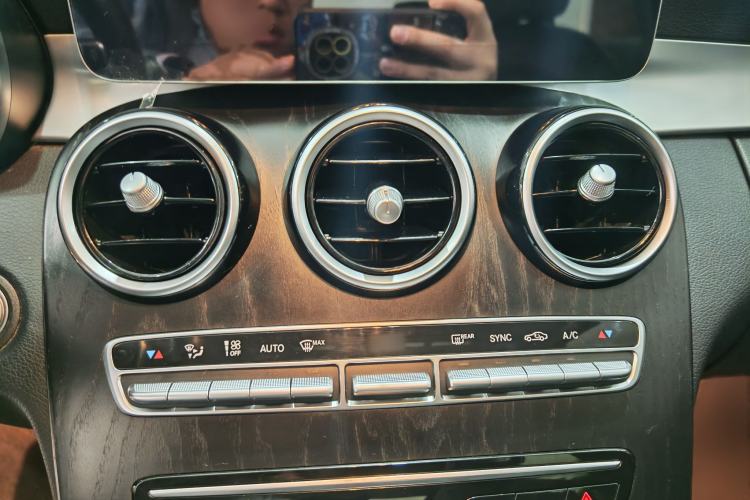 Used Mercedes-Benz C-Class 2020 Restyled C 200 L Fashion Edition Sport Version