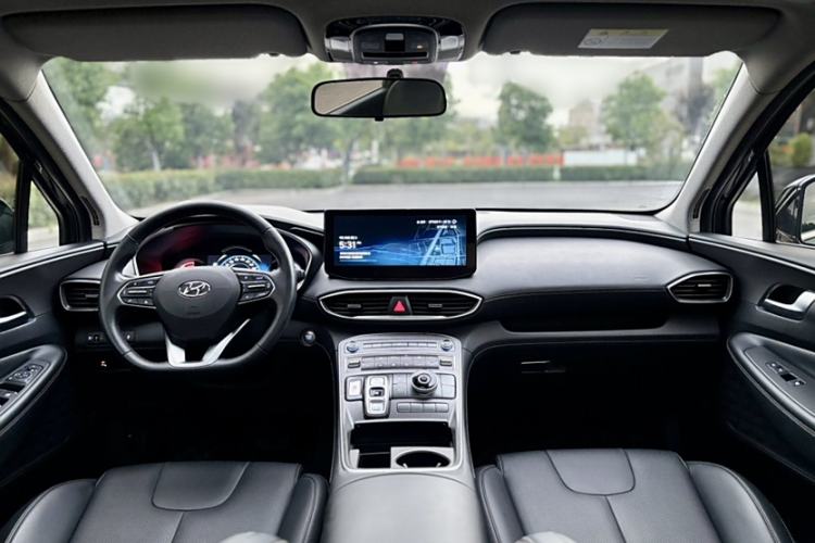 Used Hyundai Santa Fe 2023 Traveler 380T GDi Automatic Two-Wheel Drive GLX Elite Edition
