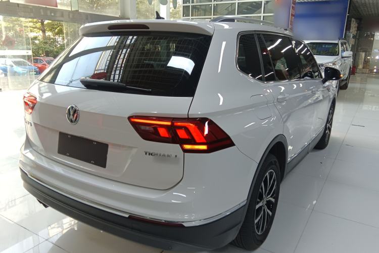 Used Volkswagen Tiguan L 2018 280TSI Automatic Two-Wheel Drive Comfort Edition