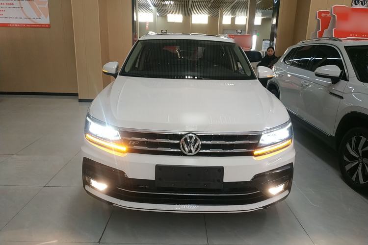 Used Volkswagen Tiguan L 2019 330TSI Automatic Two-Wheel Drive R-Line Flagship Edition China V Standard