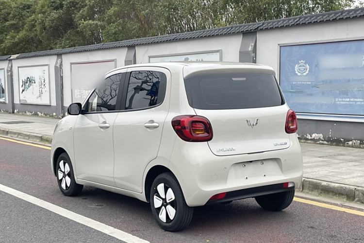 Used Wuling Hongguang MINIEV 2025 Four-Door Version Advanced Edition
