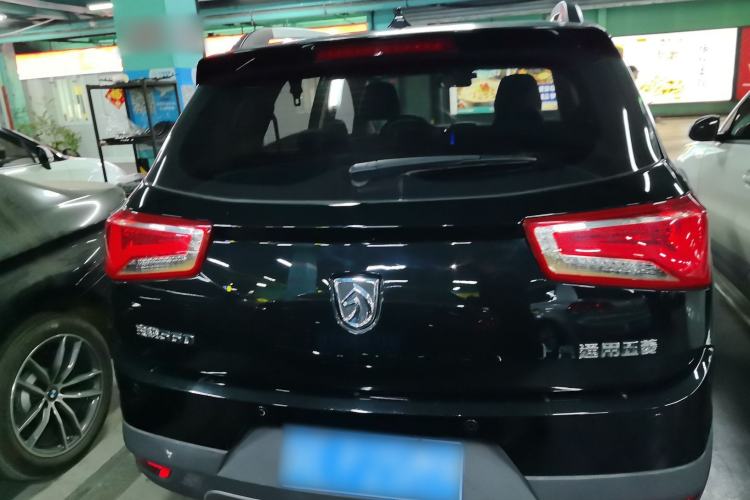 Used Baojun 560 2016 1.8L Manual Luxury Edition