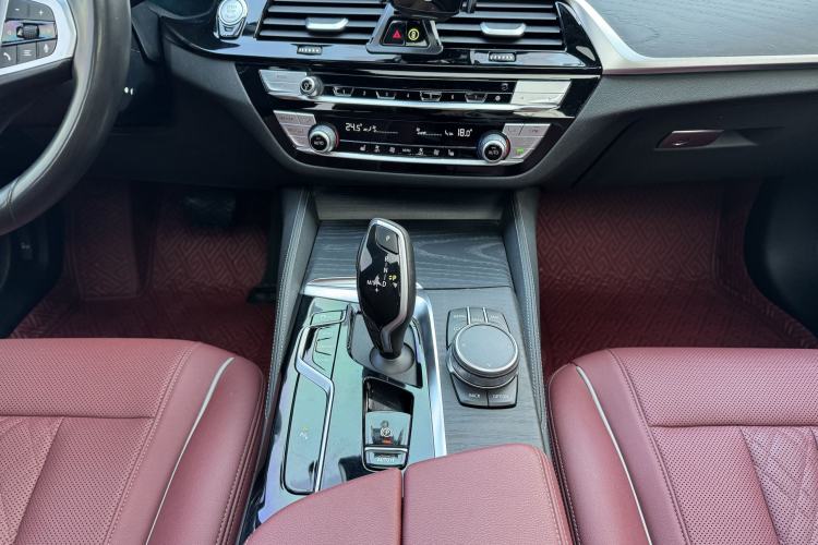 Used BMW 5 Series 2021 530Li Leading Model M Sport Package