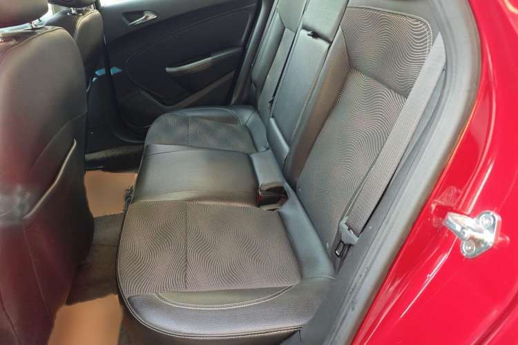 Used Buick GT 2014 XT 1.6L Automatic Fashion Edition
