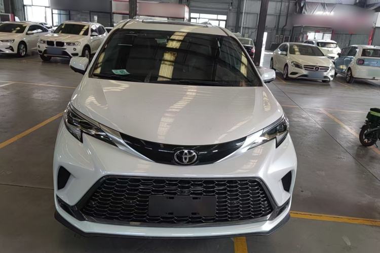 Used Toyota Granvia 2026 Model 2.5L Hybrid Prestige PLUS Four-Wheel Drive Edition